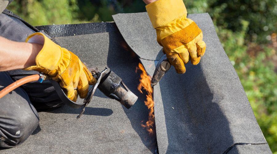 Expert Emergency Roof Repairs services in Woodbine, KS